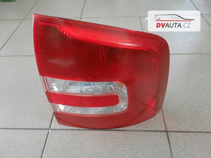 Pravé zadní světlo Octavia II combi